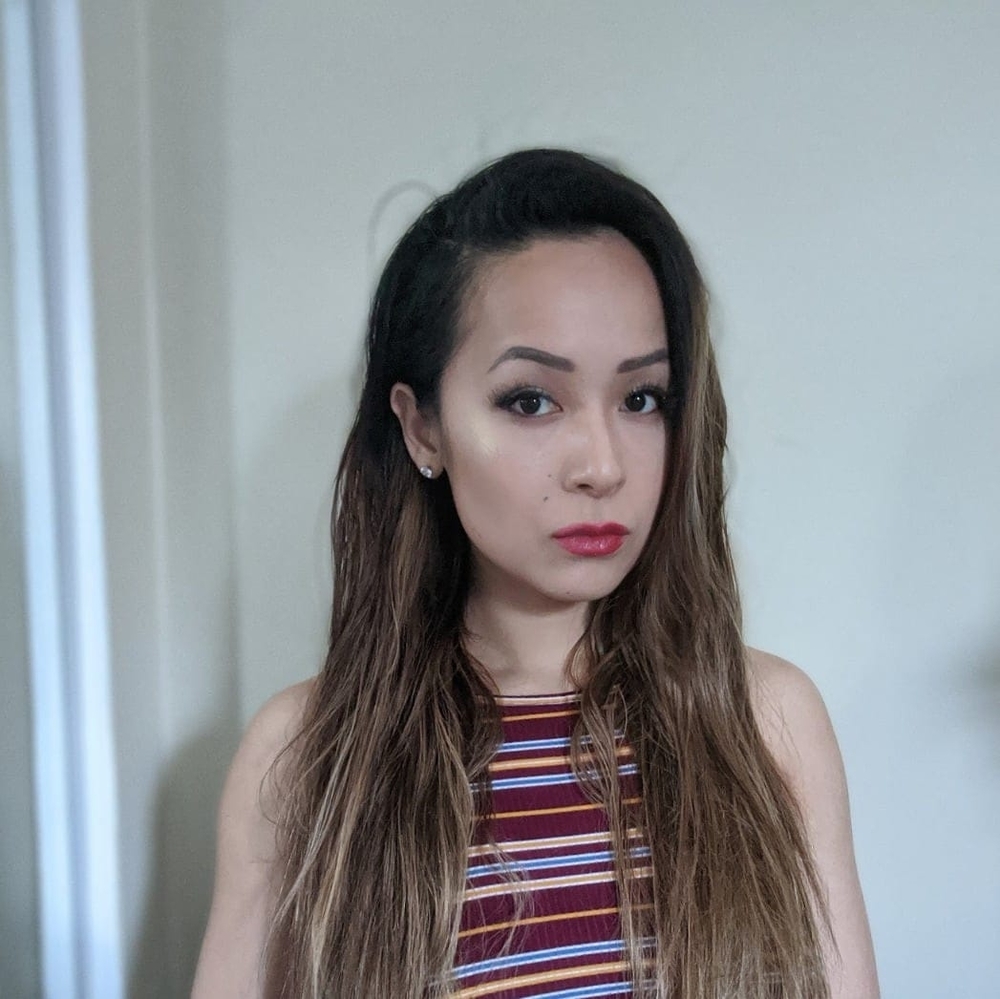 Meet your Posher, Valeria